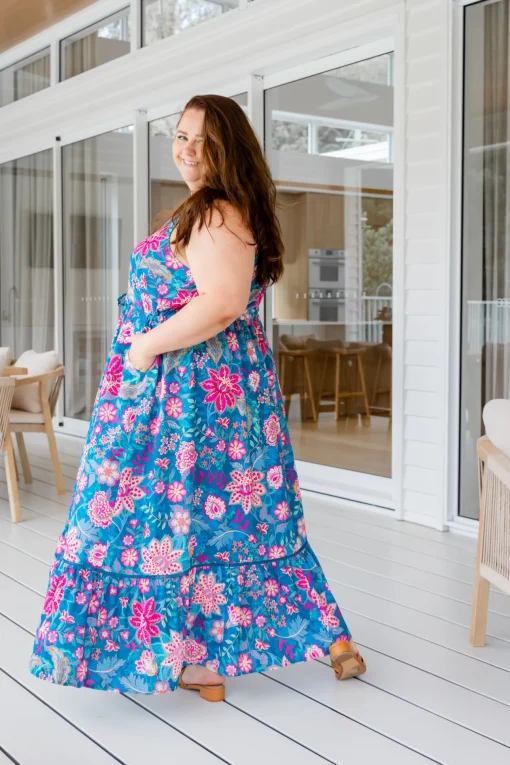 April Maxi Dress in Paisley Floral