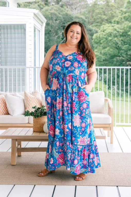 April Maxi Dress in Paisley Floral