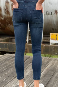 Billie Jeans in Dark Blue