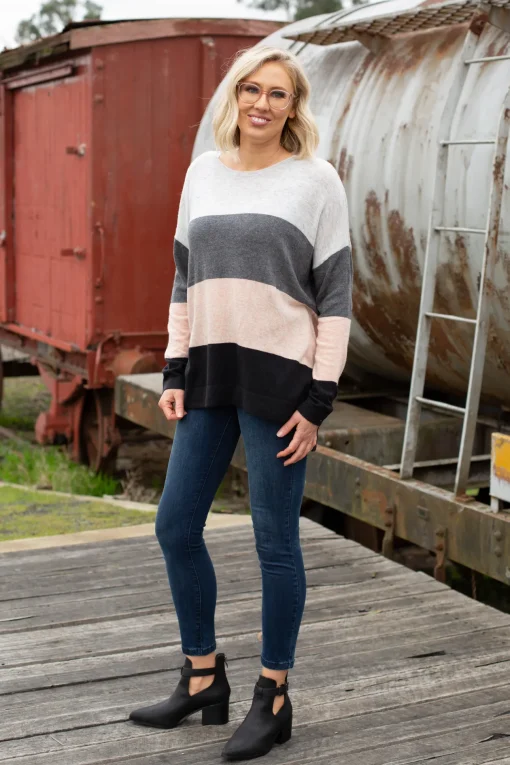 Billie Jeans in Dark Blue