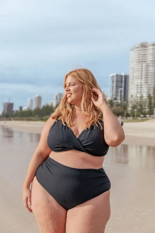 Burleigh Bikini Top in Black