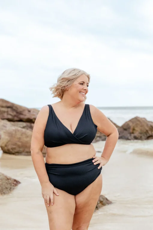 Burleigh Bikini Top in Black