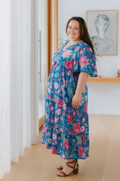 Charlize Maxi Dress in Paisley Floral