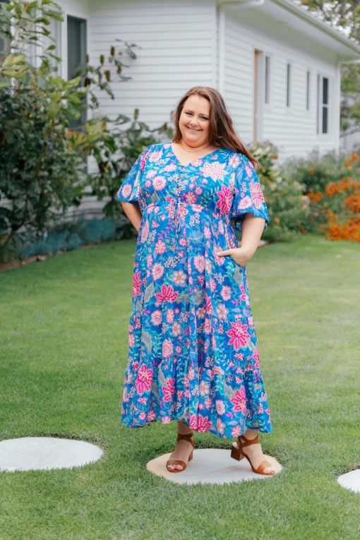 Charlize Maxi Dress in Paisley Floral