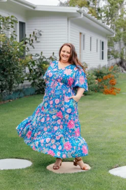 Charlize Maxi Dress in Paisley Floral
