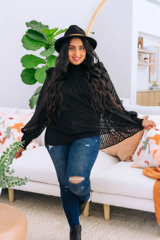 Cora Long Sleeve Top in Black