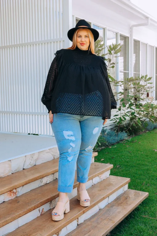 Cora Long Sleeve Top in Black