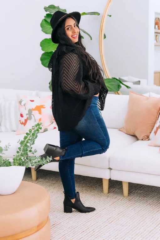Cora Long Sleeve Top in Black