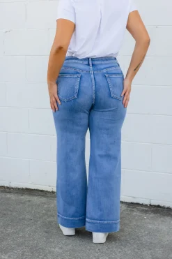 Elton High Waisted Retro Jeans