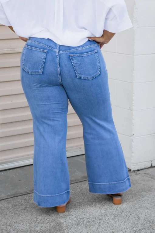 Elton High Waisted Retro Jeans