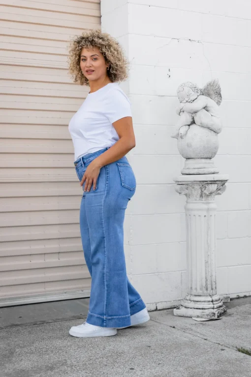 Elton High Waisted Retro Jeans