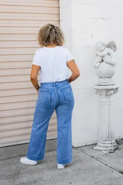 Elton High Waisted Retro Jeans