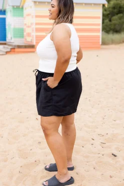 Harlow Linen Blend Shorts in Black