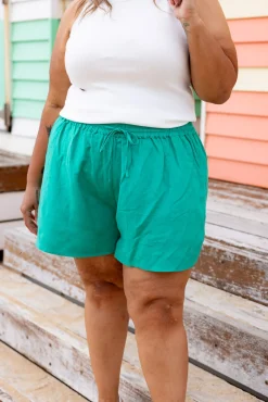 Harlow Linen Blend Shorts in Jade