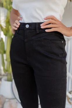 Henry Jeans