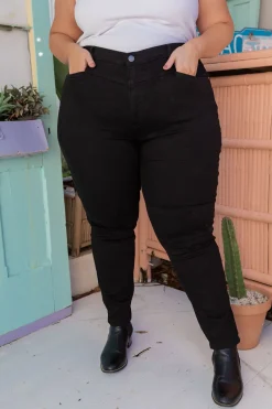 Henry Jeans