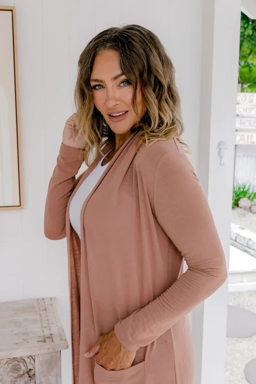 Jane Cardigan in Latte