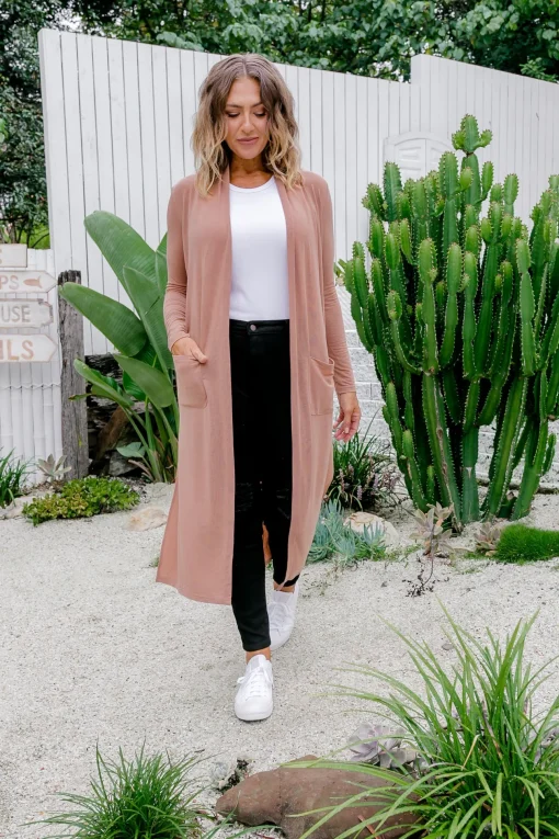 Jane Cardigan in Latte