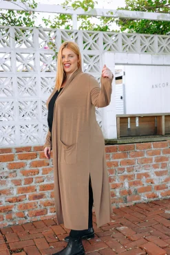 Jane Cardigan in Mocha