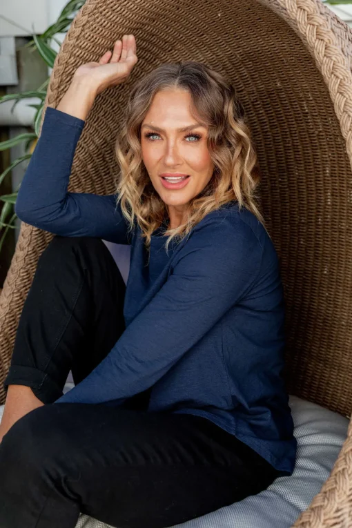 Kendall Long Sleeve Basic Top in Navy