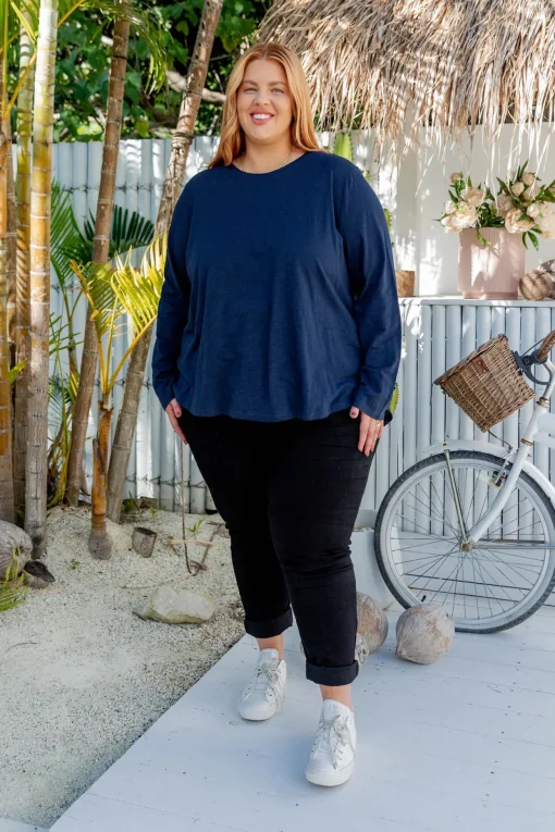 Kendall Long Sleeve Basic Top in Navy
