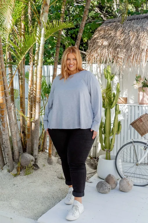 Kendall Long Sleeve Basic Top in Silver