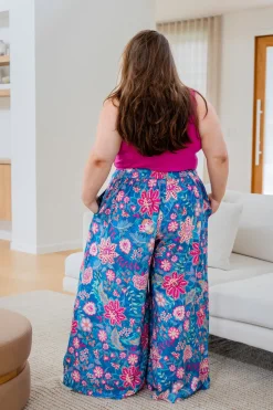 Larsa Pants in Paisley Floral