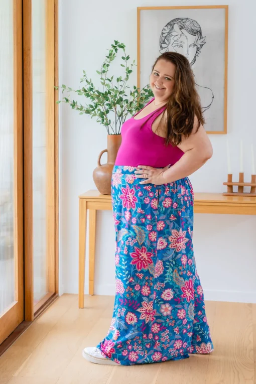 Larsa Pants in Paisley Floral