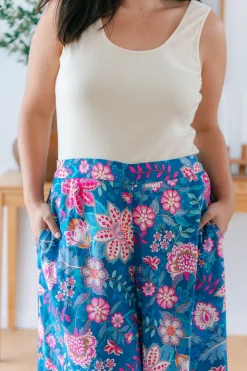 Larsa Pants in Paisley Floral