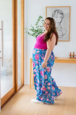 Larsa Pants in Paisley Floral
