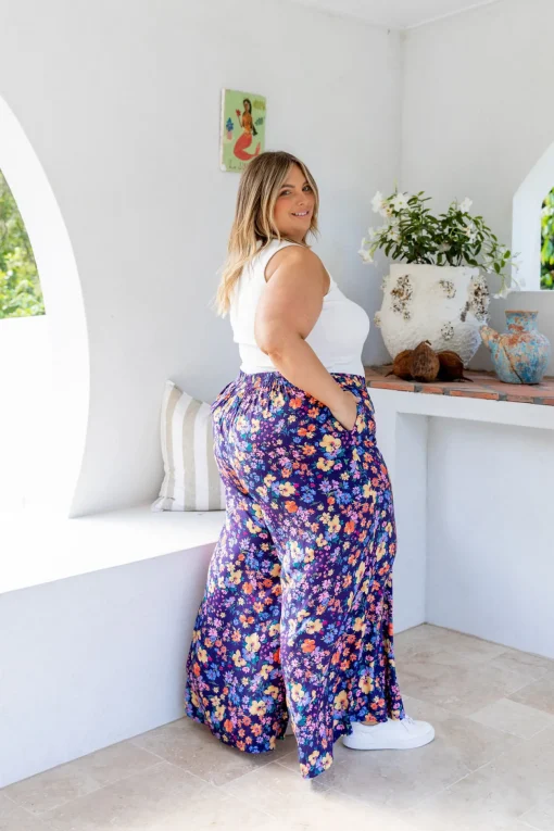 Larsa Pants in Posie
