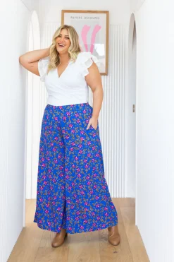 Larsa Pants in Winter Blooms