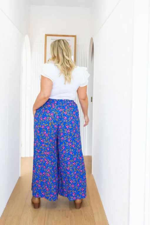 Larsa Pants in Winter Blooms