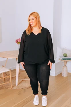 Layla Long Sleeved Top in Black