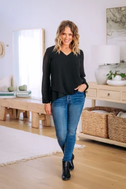 Layla Long Sleeved Top in Black