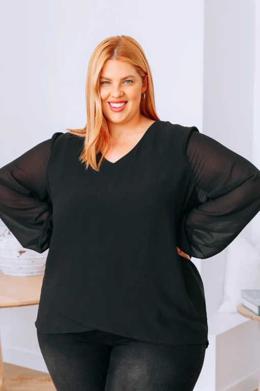 Layla Long Sleeved Top in Black