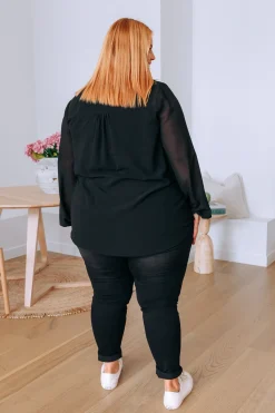 Layla Long Sleeved Top in Black
