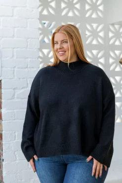 Liana Knit in Black