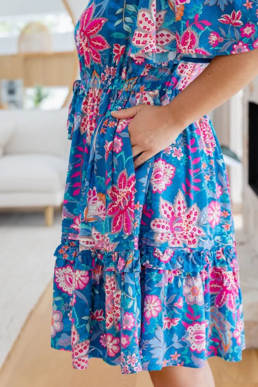 Lisa Dress in Paisley Floral