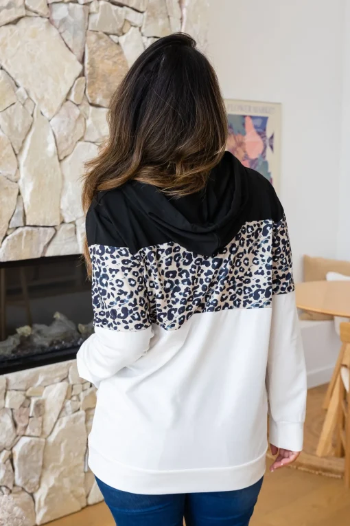 Luna Hoodie in Black