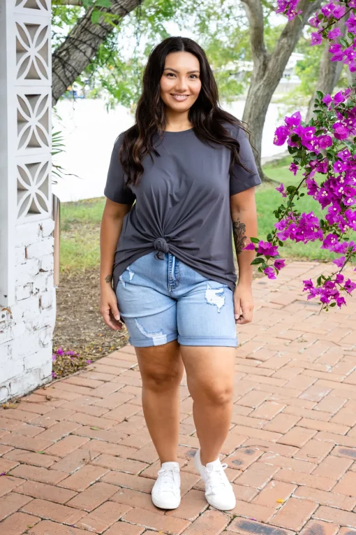 Macey Hi-Low T-Shirt in Charcoal
