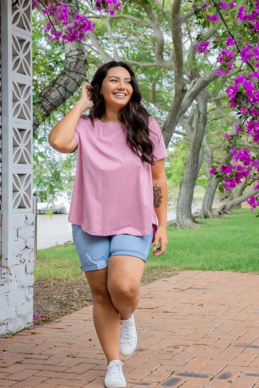 Macey Hi-Low T-Shirt in Mauve