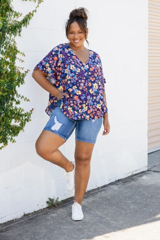 Natalie Top in Posie