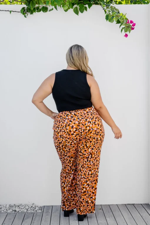 Nora Tassel Tie Pants in Brown Fleck