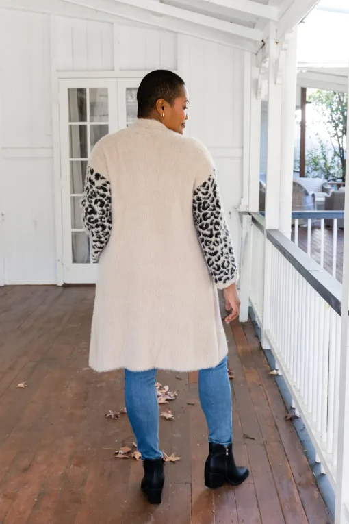 Oakland Leopard Cardigan in Beige