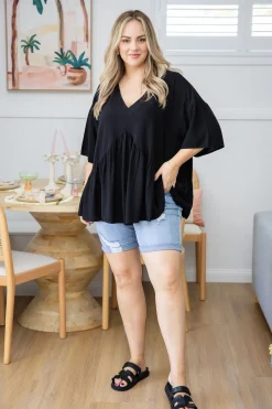 Peak Top in Black
