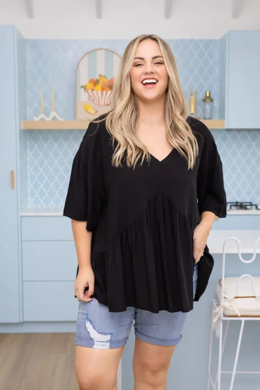 Peak Top in Black