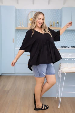 Peak Top in Black