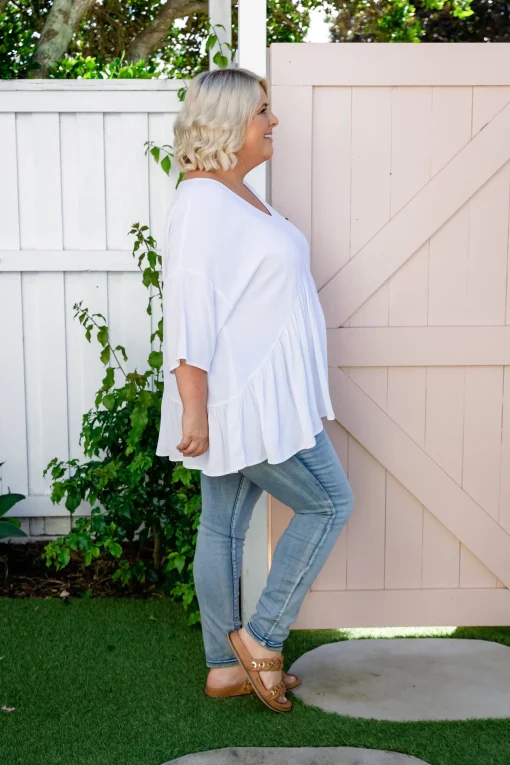 Peak Top in White