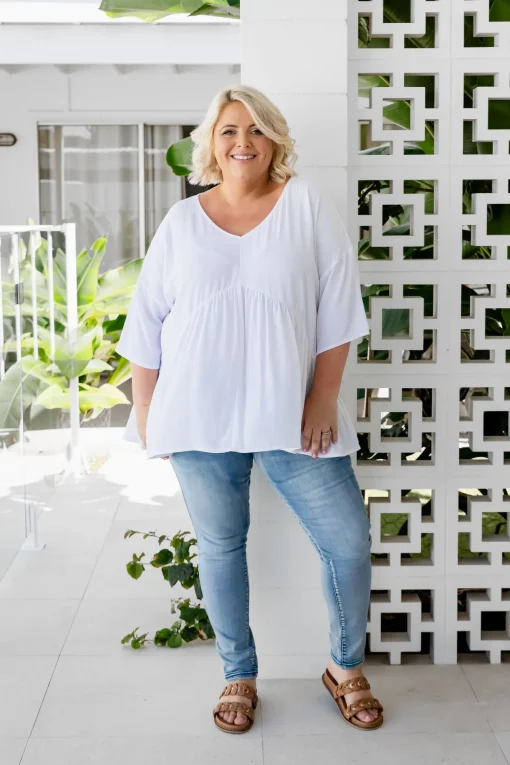 Peak Top in White
